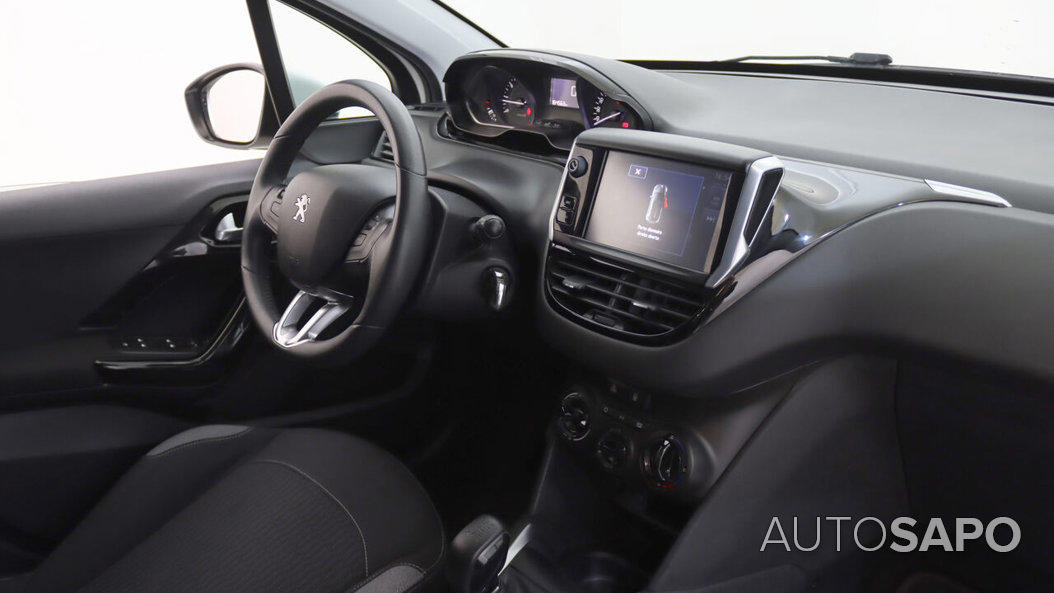 Peugeot 208 Active 1.4 VTi de 2015