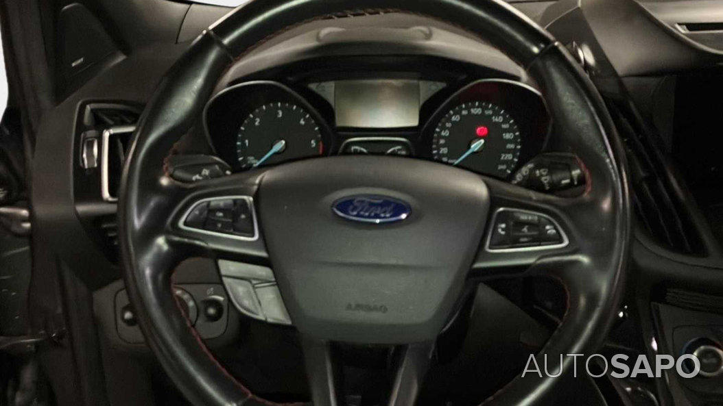 Ford Kuga 1.5 TDCi EcoBlue St-Line de 2017