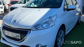 Peugeot 208 1.2 PureTech Active de 2012