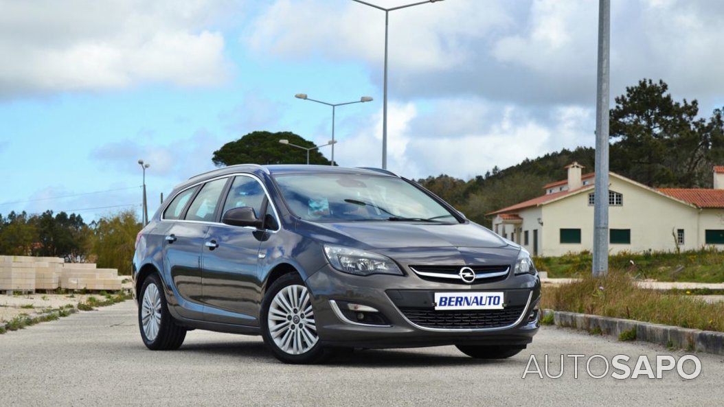 Opel Astra 1.7 CDTi Cosmo S/S de 2012