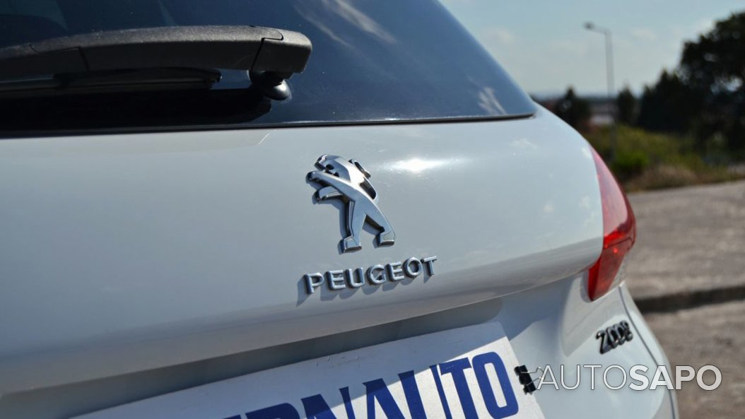 Peugeot 2008 1.2 VTi Allure de 2014