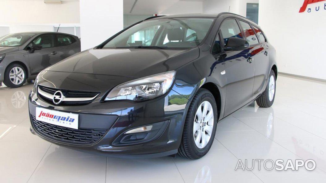 Opel Astra de 2015