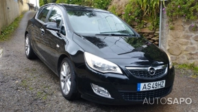 Opel Astra 2.0 CDTi Cosmo 154g Active-Select J18 de 2011