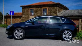 Opel Astra de 2011