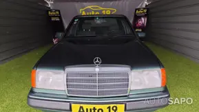 Mercedes-Benz Classe E de 1992