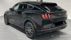 Ford Mustang Mach-E de 2022