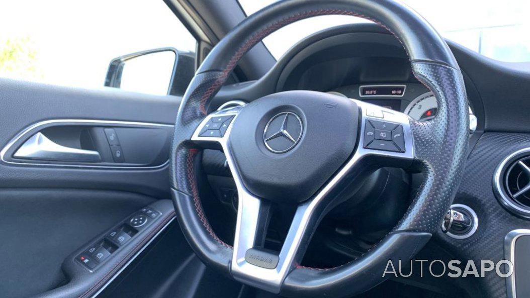 Mercedes-Benz Classe A 200 AMG Line Aut. de 2013