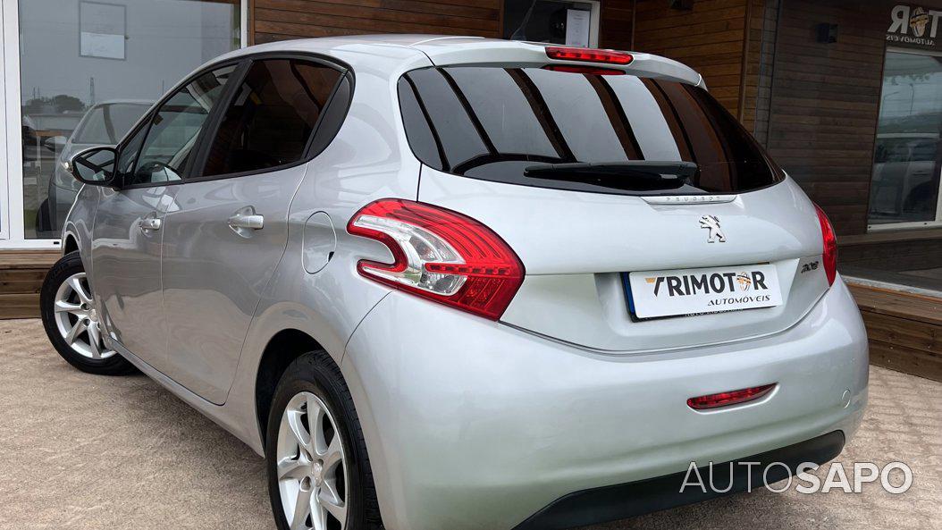 Peugeot 208 1.2 PureTech Active de 2012