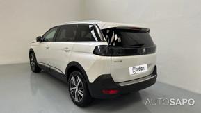 Peugeot 5008 de 2023