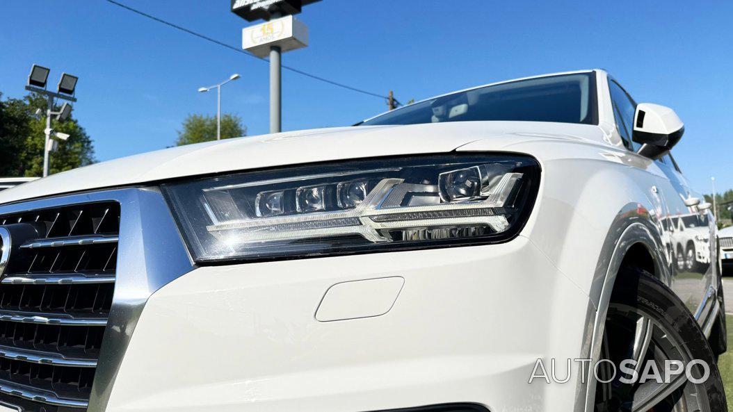 Audi Q7 3.0 TDi quattro S-line Tiptronic 7L de 2015