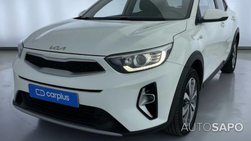 Kia Stonic 1.2 by FILA de 2021