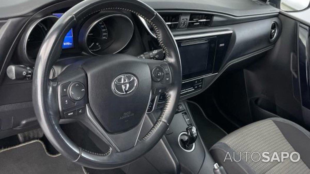 Toyota Auris 1.8 HSD Exclusive de 2018