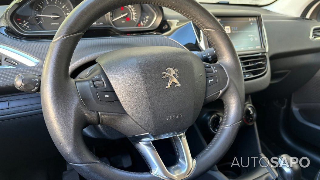 Peugeot 208 1.2 PureTech Style de 2018