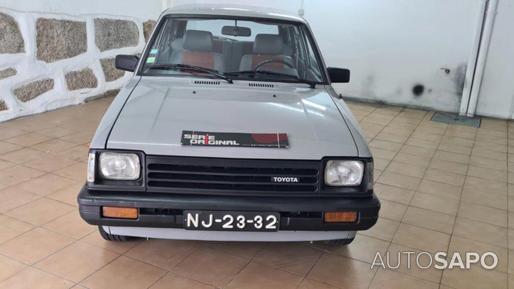 Toyota Starlet de 1982