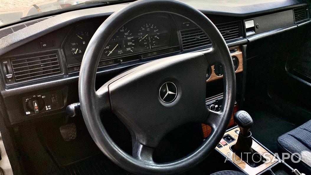 Mercedes-Benz 190 D 2.5 Turbo de 1989
