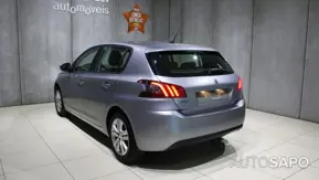 Peugeot 308 1.2 PureTech Active de 2021