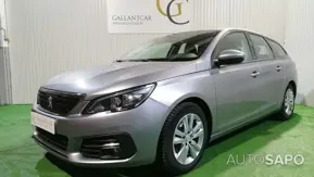 Peugeot 308 1.2 PureTech Style de 2018