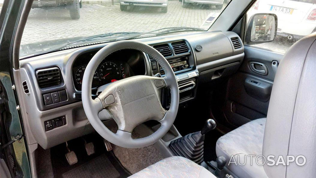 Suzuki Jimny 1.3 16V Metal Top de 2000