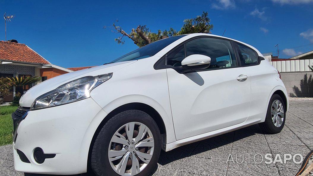 Peugeot 208 1.2 PureTech Style de 2014