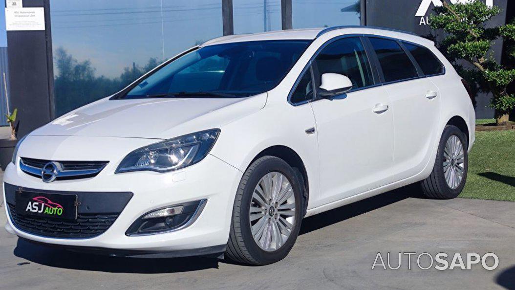 Opel Astra 1.6 CDTi Cosmo S/S de 2015