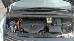 Peugeot 3008 2.0 HDi Hybrid4 91g de 2015