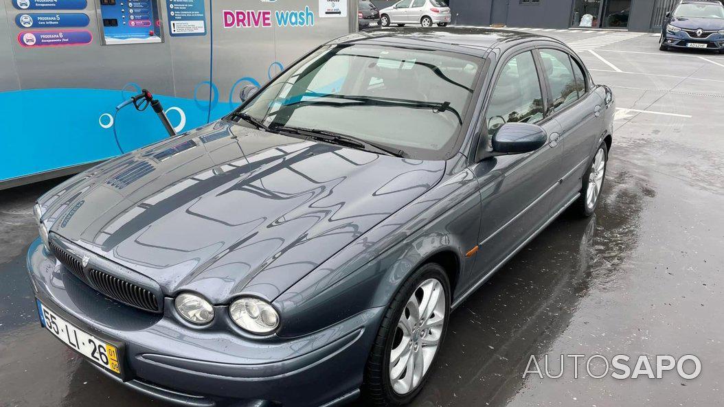 Jaguar X-Type de 2001