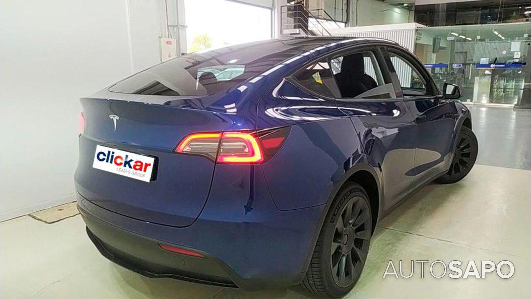 Tesla Model Y Long-Range Dual Motor AWD de 2021