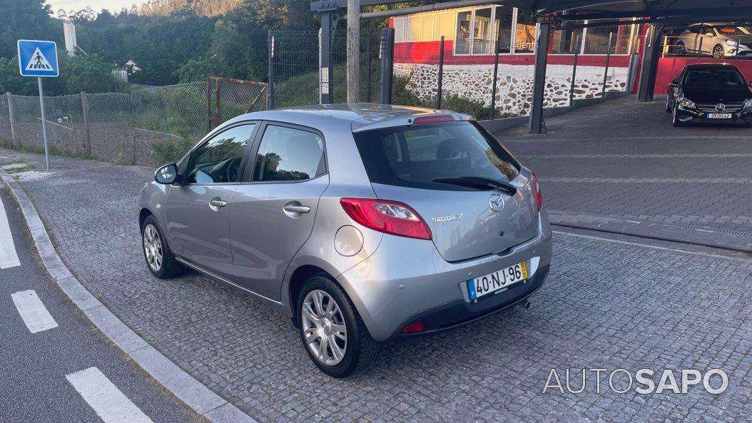 Mazda 2 1.3 MZR Comfort de 2012