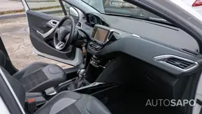 Peugeot 2008 1.2 PureTech Allure de 2017