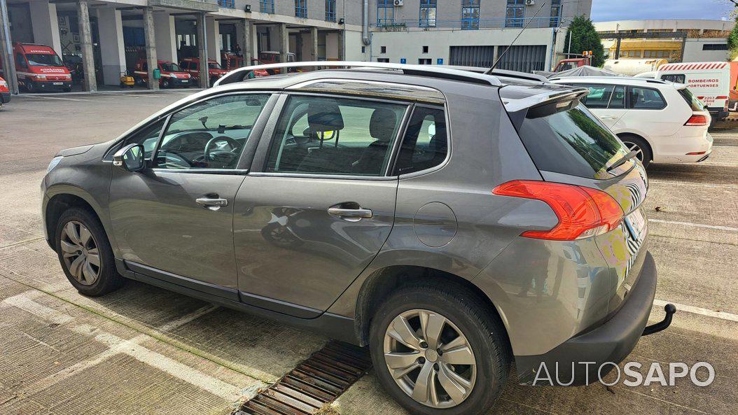 Peugeot 2008 1.2 PureTech Access de 2013