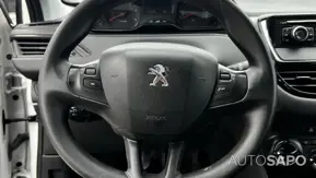 Peugeot 208 de 2015