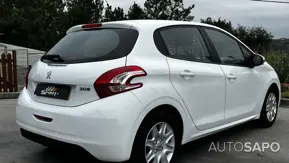 Peugeot 208 de 2015