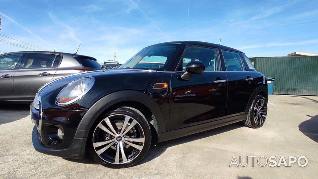 MINI Cooper D Auto de 2014