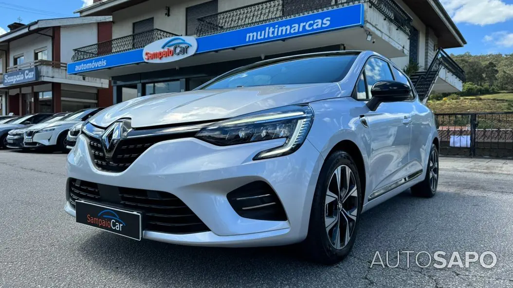 Renault Clio 1.0 TCe Intens CVT