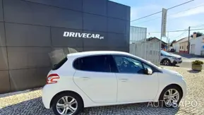 Peugeot 208 1.4 HDi Allure de 2013