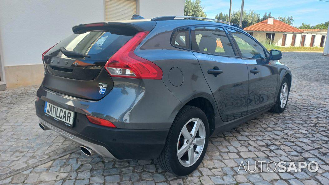 Volvo V40 Cross Country 1.6 D2 Kinetic de 2013