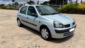 Renault Clio 1.2 16V Conf. Privilege de 2001