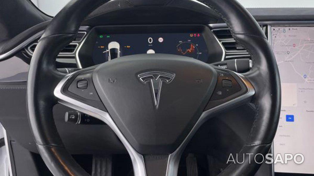 Tesla Model S 90D de 2017
