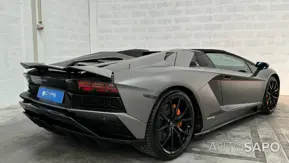 Lamborghini Aventador de 2021