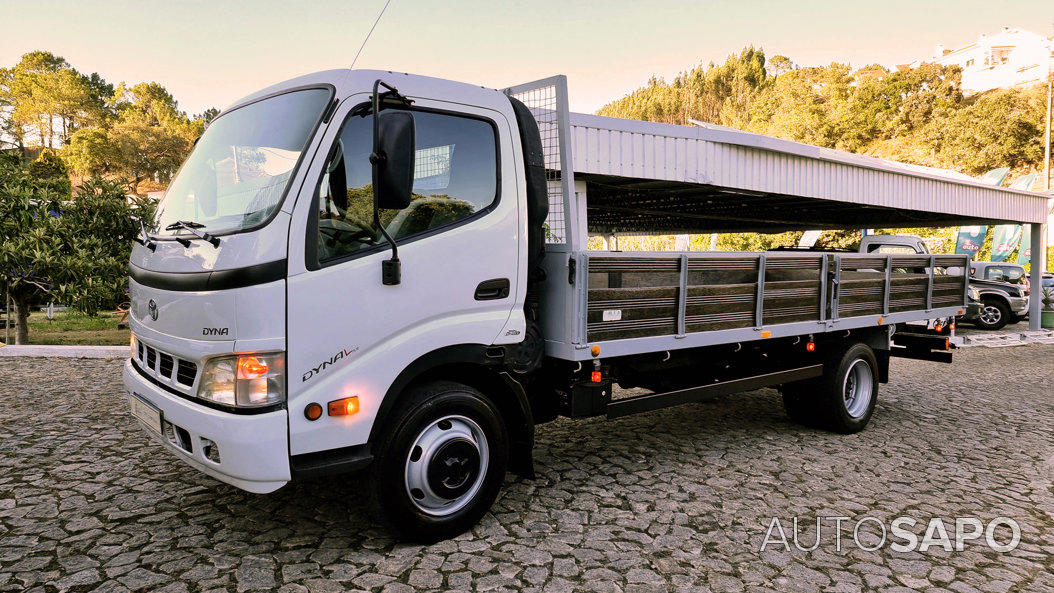 Toyota Dyna 4.6 D-4D L CL 75.38 de 2006