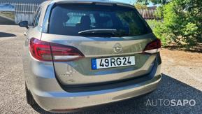 Opel Astra de 2016