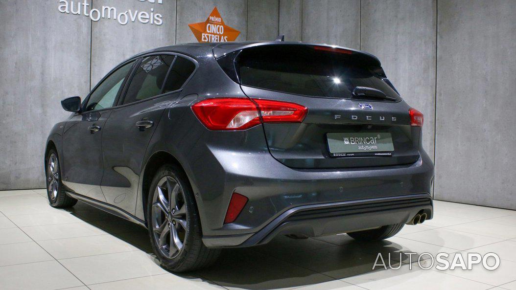 Ford Focus 1.0 EcoBoost ST-Line de 2022