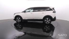 Peugeot 5008 de 2022