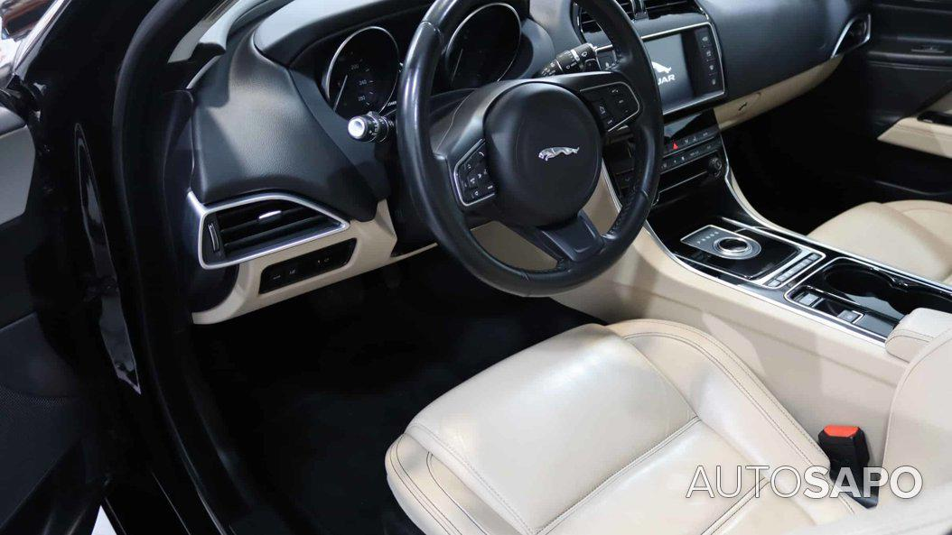 Jaguar XE 2.0 D Prestige Aut. de 2018