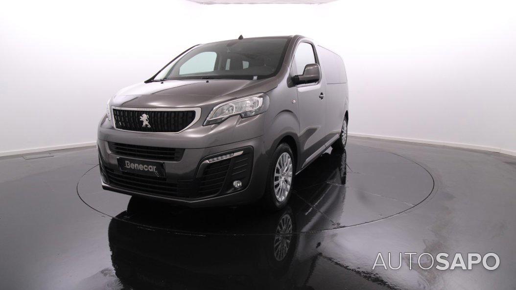 Peugeot Traveller de 2021