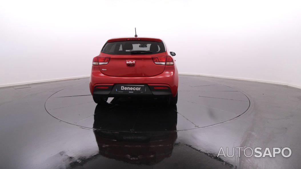 Kia Rio de 2023