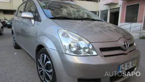 Toyota Verso 2.0 D-4D Comfort de 2004