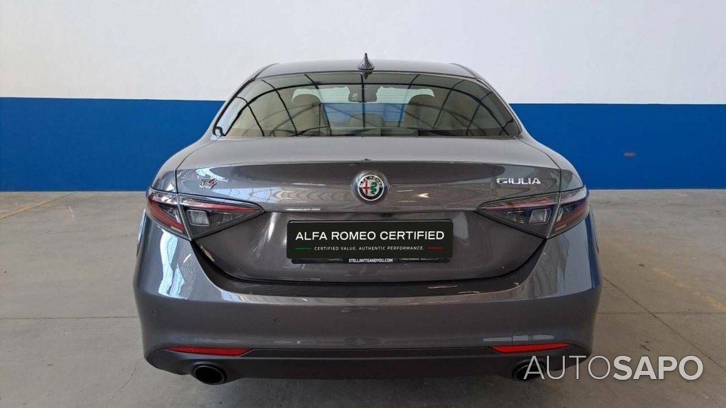 Alfa Romeo Giulia 2.2 D Veloce Q4 AT8 de 2024