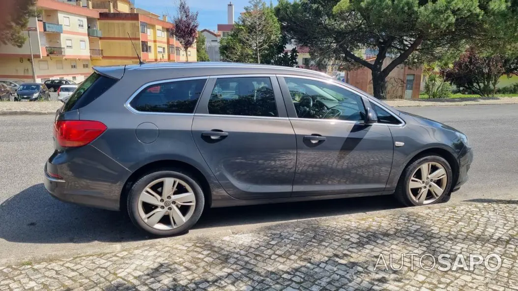 Opel Astra 1.3 CDTi Enjoy Start/Stop
