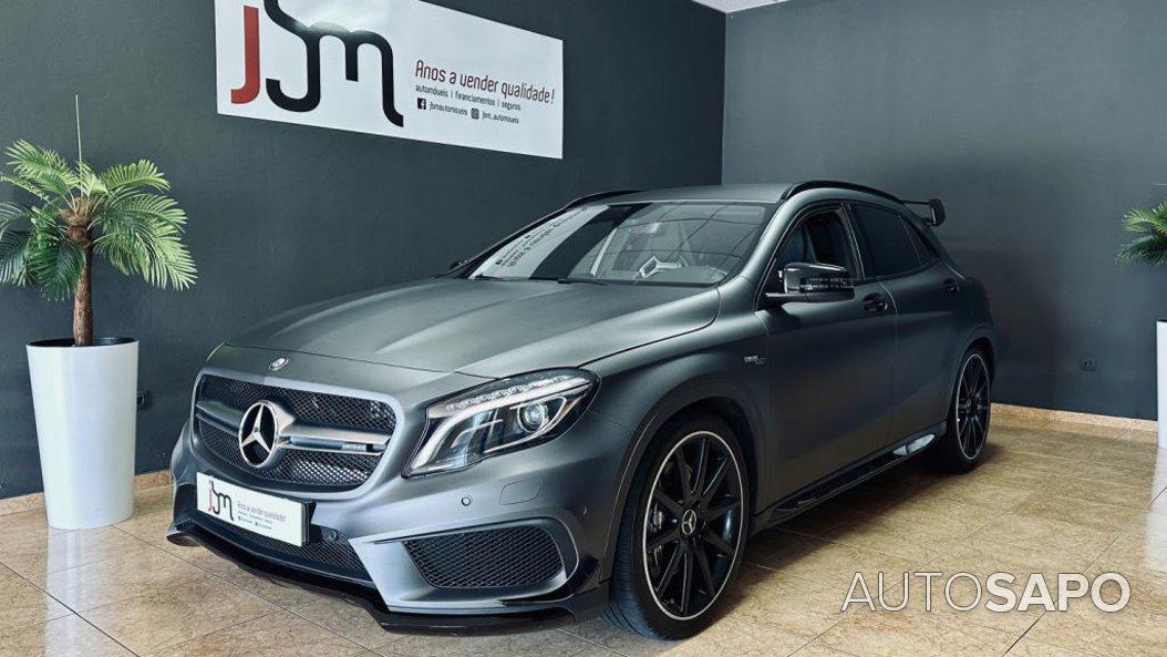 Mercedes-Benz Classe GLA 45 AMG 4-Matic de 2016